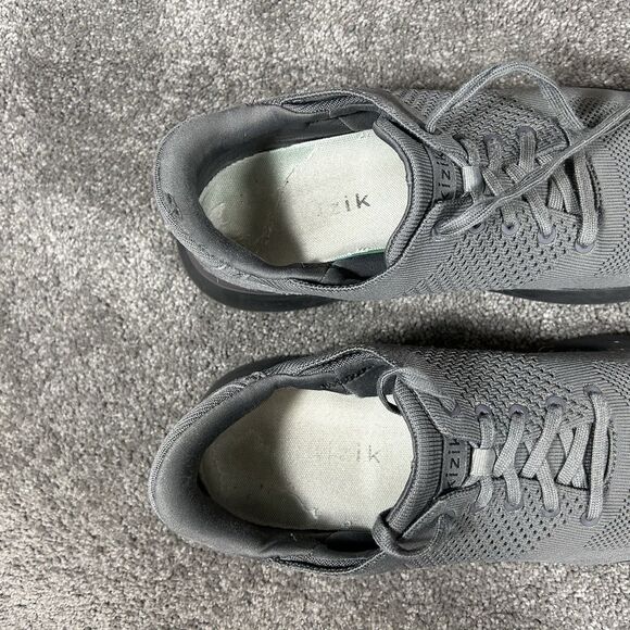 Kizik Lima Mens Size 9.5 Graphite Gray Handsfree Athletic Running Shoes Used - Picture 9 of 11